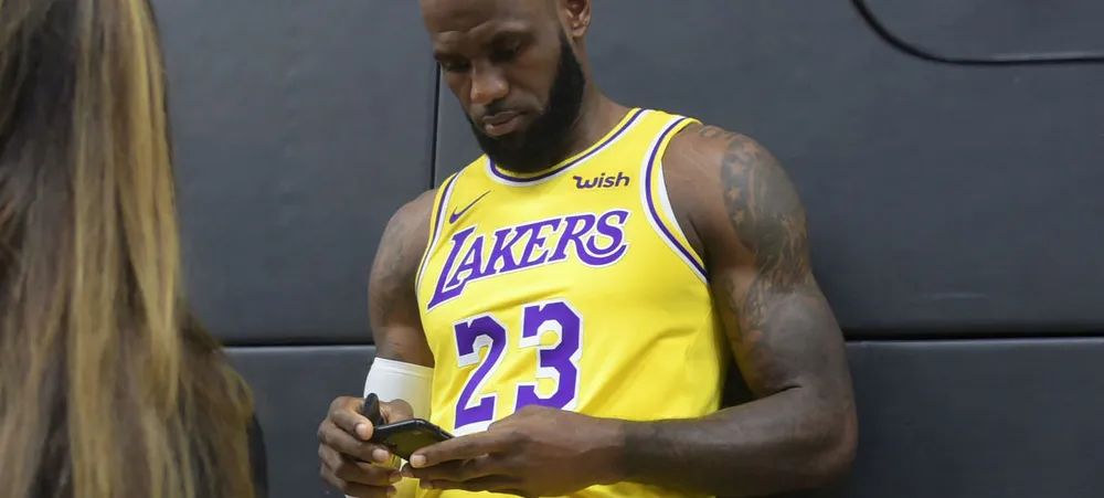 KCP revela mensagens de texto de LeBron James antes das partidas