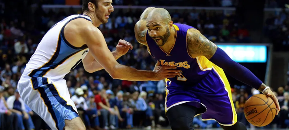 Lakers recebe Grizzlies no primeiro jogo do ano