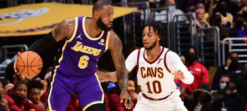 NBA: Lakers tem um duro teste contra o Cavs na tarde deste domingo
