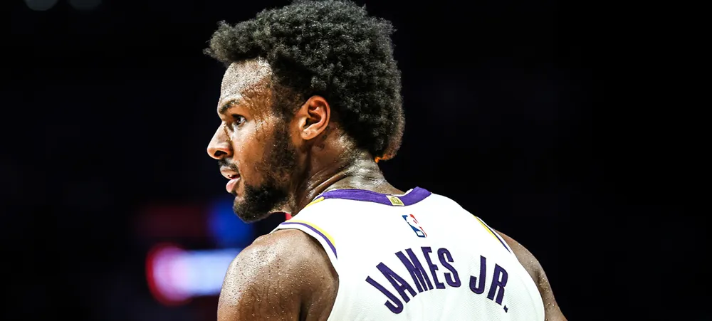 Por que Bronny James ficou fora da estreia do Lakers na Summer League?