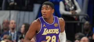 Rui Hachimura acerta contrato com rival do Lakers