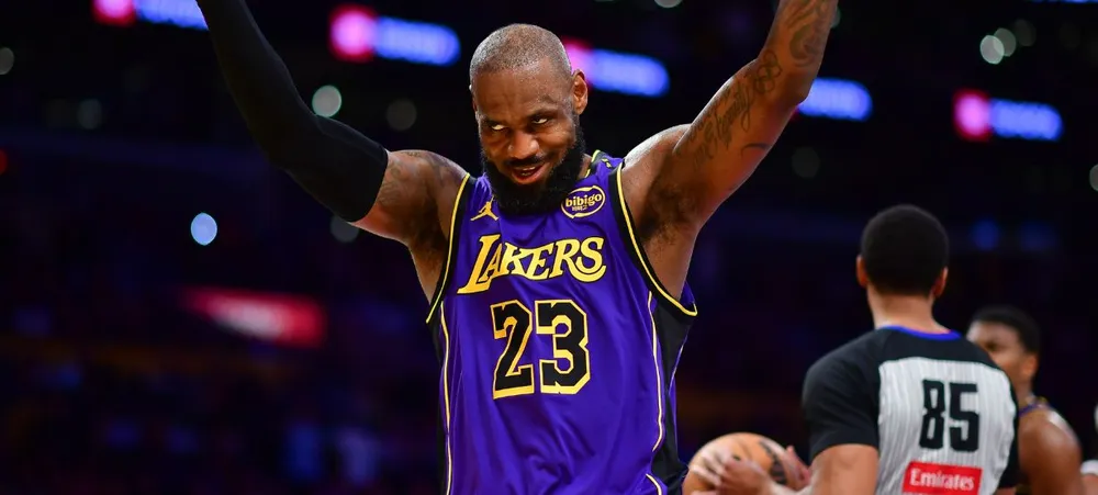Fora das Finais da NBA, LeBron James ainda lidera todos os números