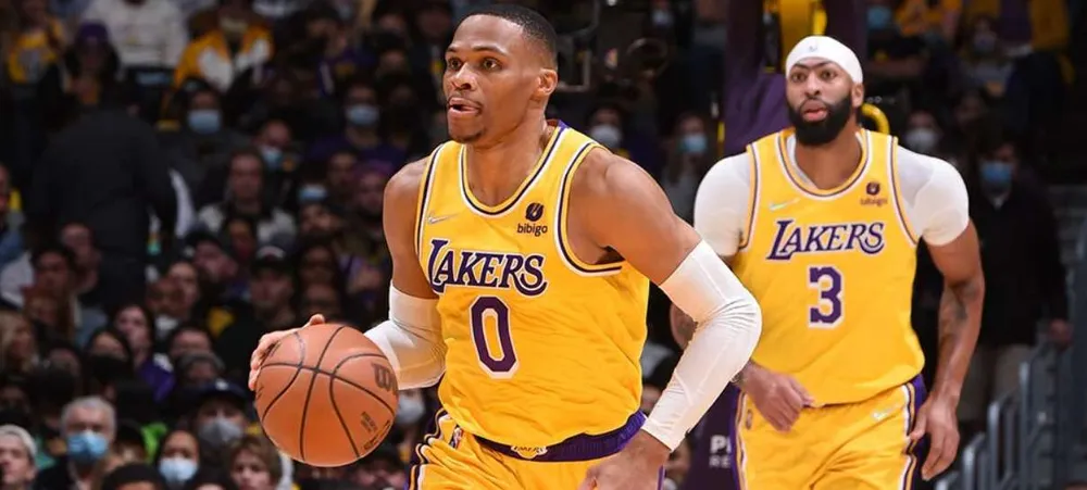 Lakers recebe Kings em meio a rumores de troca e possivelmente sem LeBron James