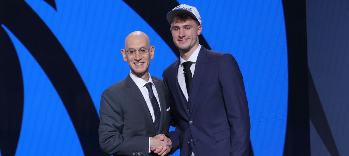 Draft NBA: Cooper Flagg vai usar mesmo número de lenda do Lakers