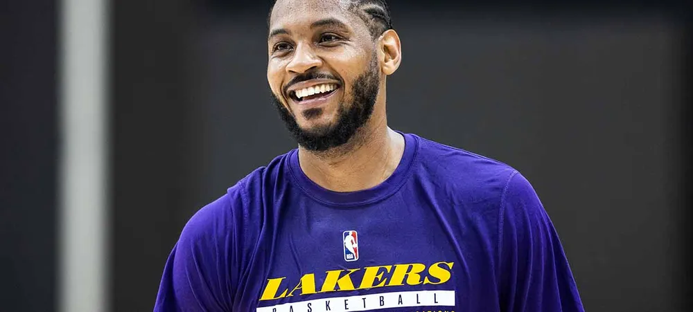 NBA: Carmelo Anthony treina com uniforme do Lakers e manda mensagem pra torcida