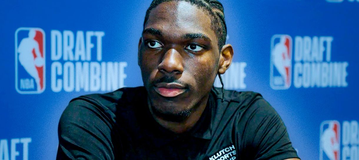 Esse é o pivô do draft que o Lakers pode buscar como solução para o garrafão