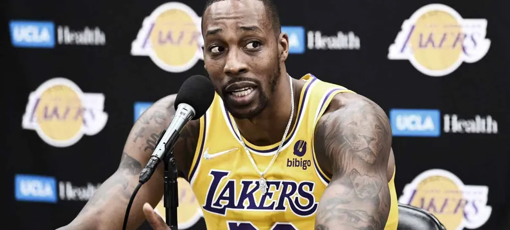 NBA: Dwight Howard reclama com ESPN a falta de destaques de suas jogadas no Lakers