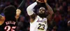 Lakers vence 76ers com show de LeBron e triplo-duplo de Doncic