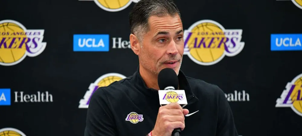 NBA: O Lakers ainda está negociando com algum time?