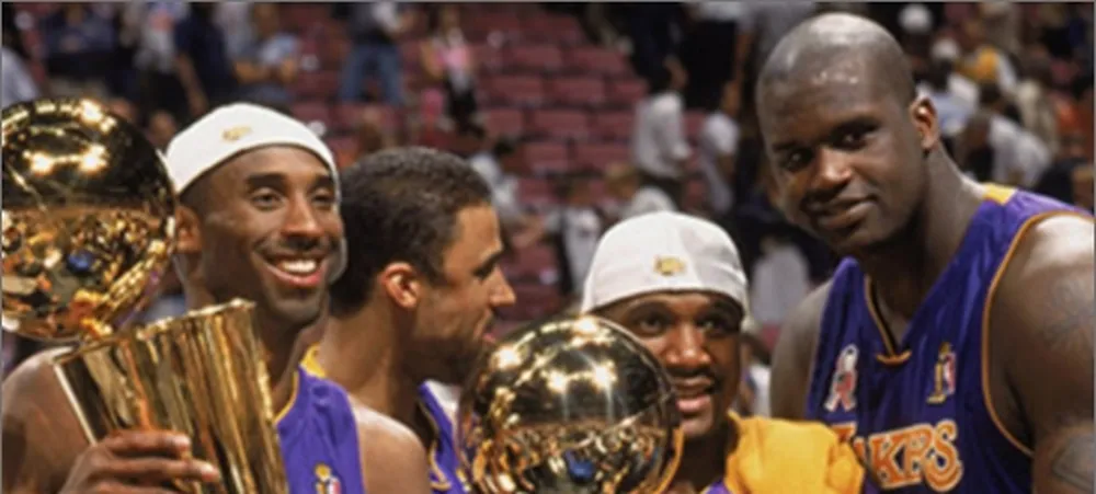 Técnico do Clippers aponta o Lakers de 2001 como o melhor time da história da NBA