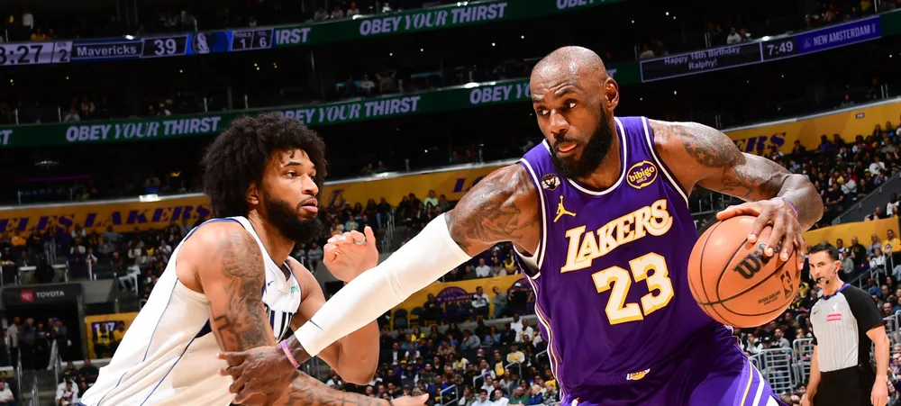 Lakers x Mavericks: sem Doncic e Reaves, time testa resiliência no Domingo de Páscoa