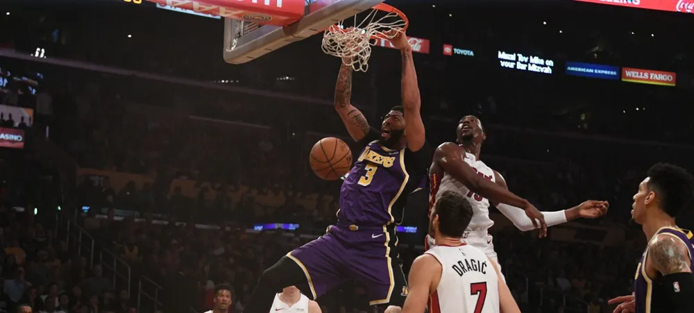 Lakers visita o Miami Heat em duro teste