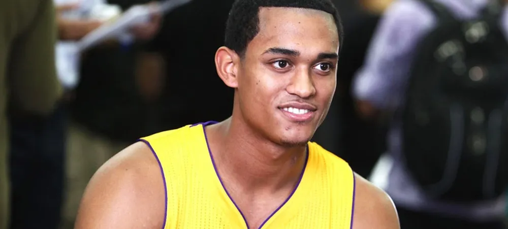 Jordan Clarkson deve disputar a Summer League