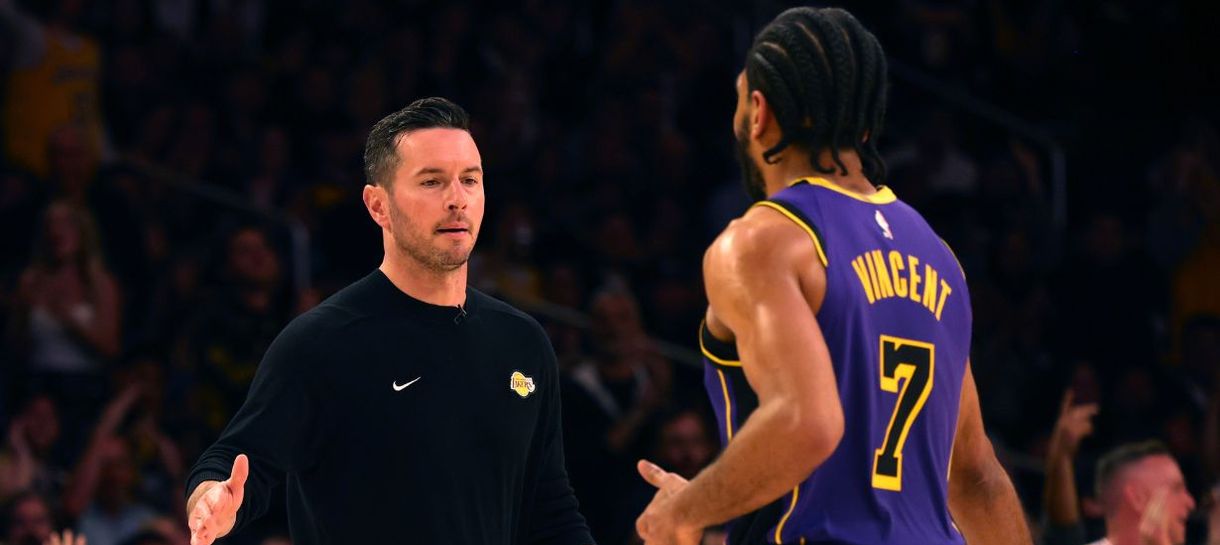 Intrigado, Lakers resolve dar chance a dois veteranos na próxima temporada