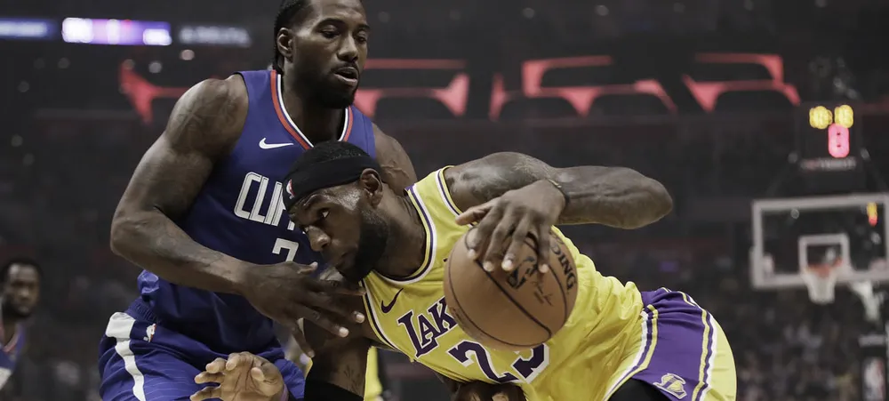 Lakers encara Clippers na estreia da temporada da NBA