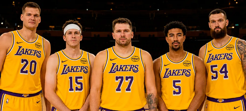 O time titular do Lakers após novas contratações