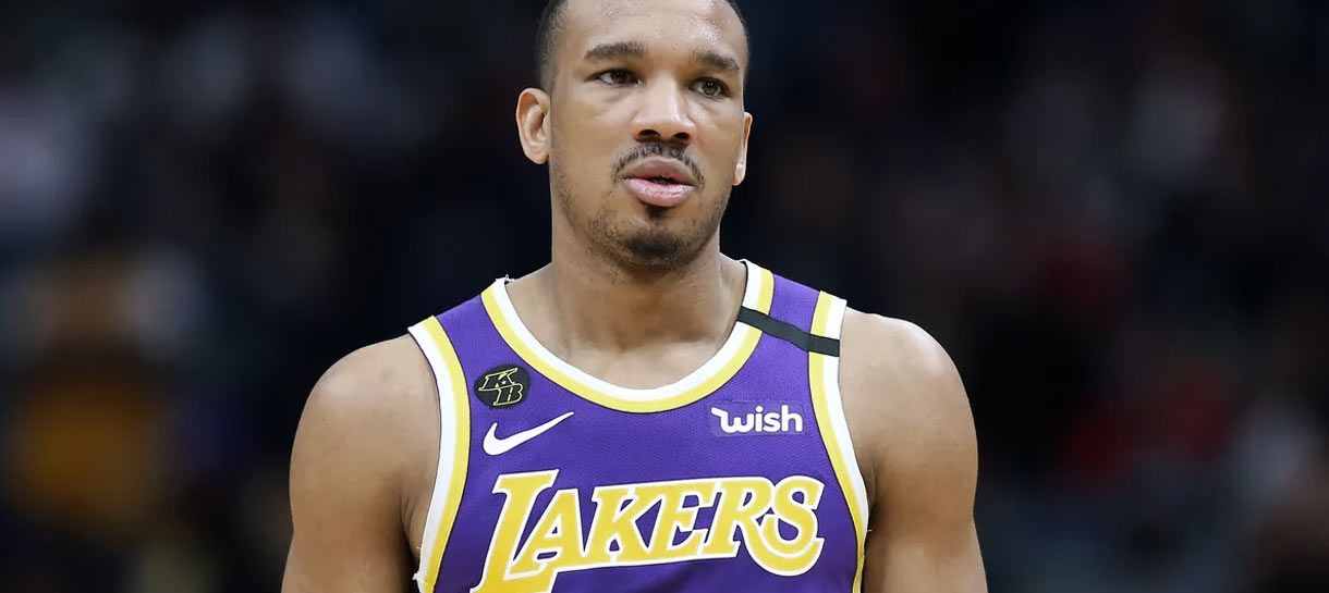 3 trocas por Avery Bradley caso ele opte por ficar no Lakers