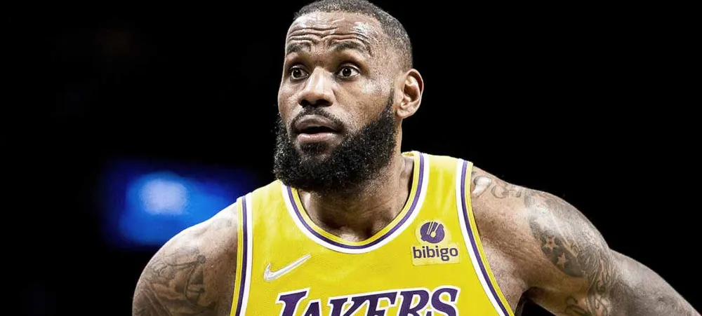 NBA: LeBron James e Magic Johnson reagem ao anúncio do novo técnico do Lakers