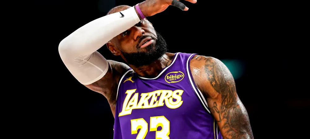Lakers desperdiça chance de fechar série e deixa Rockets forçar Jogo 6