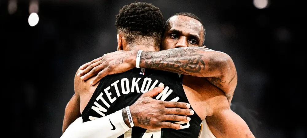 Giannis Antetokounmpo sai em defesa de LeBron James após críticas