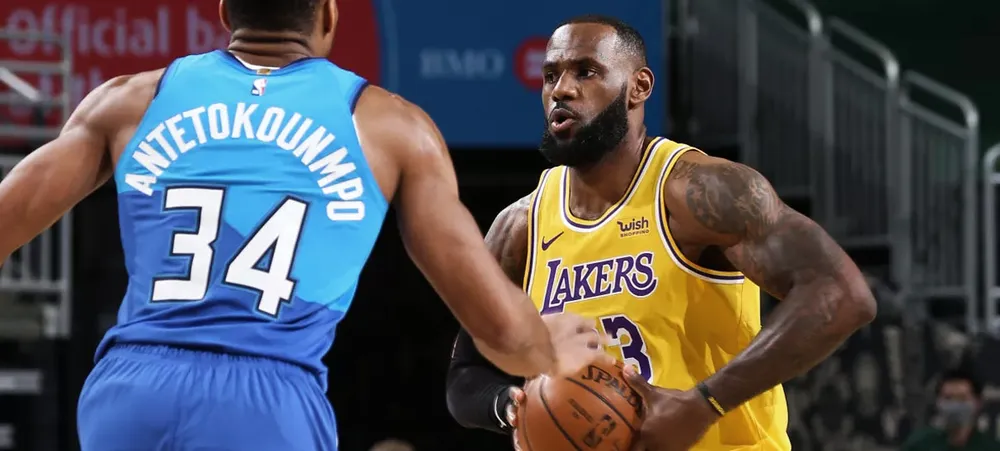 NBA: LeBron e Davis desdenham de duelo com Antetokounmpo