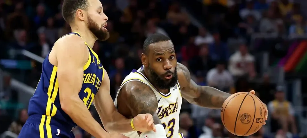 Porque a ideia de juntar LeBron James e Stephen Curry no Lakers é terrível