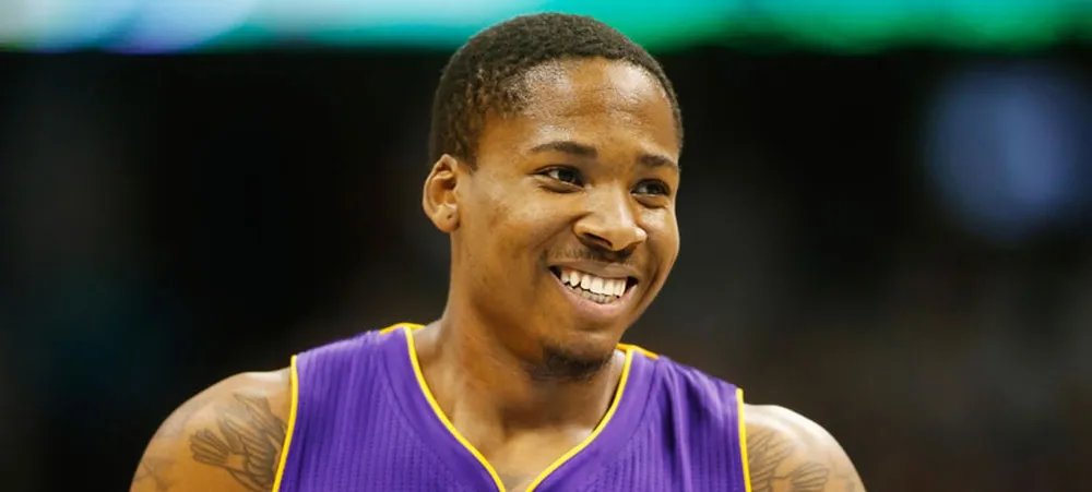 Lakers tem interesse em ter Ed Davis de volta