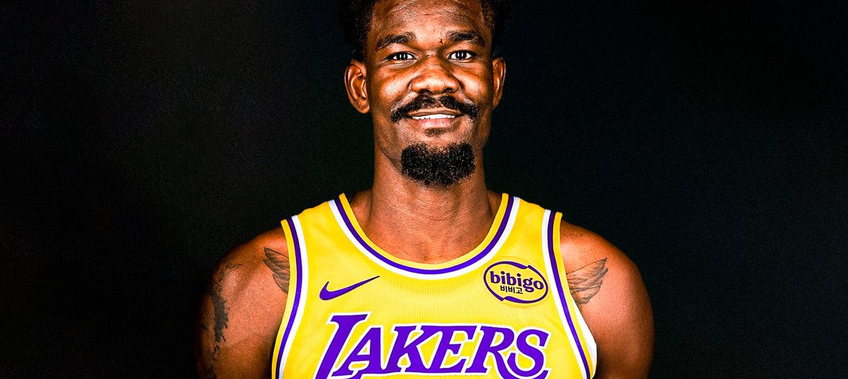 Deandre Ayton dispara contra críticos em sua apresentação no Lakers