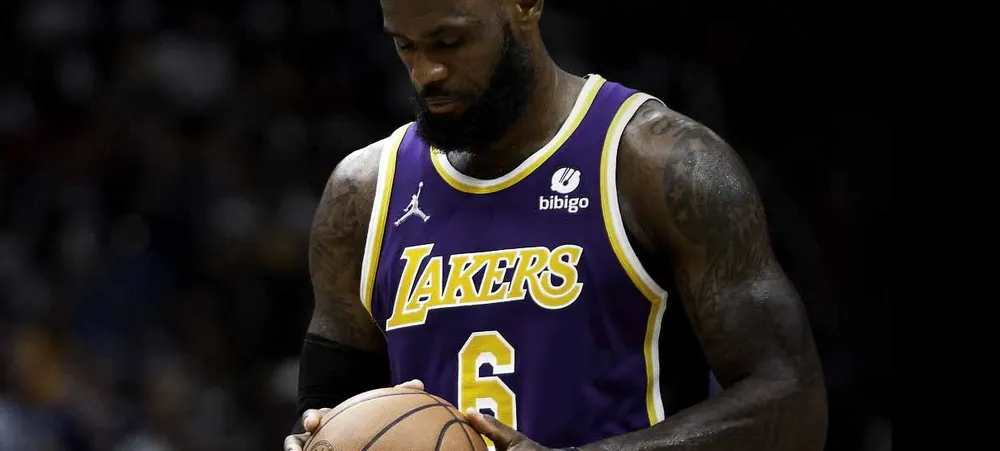 NBA: LeBron James vai ficar de fora do Lakers por lesão