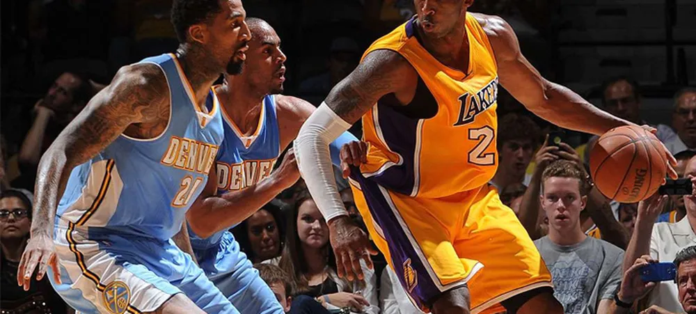 Lakers estréia com vitória na pré-temporada