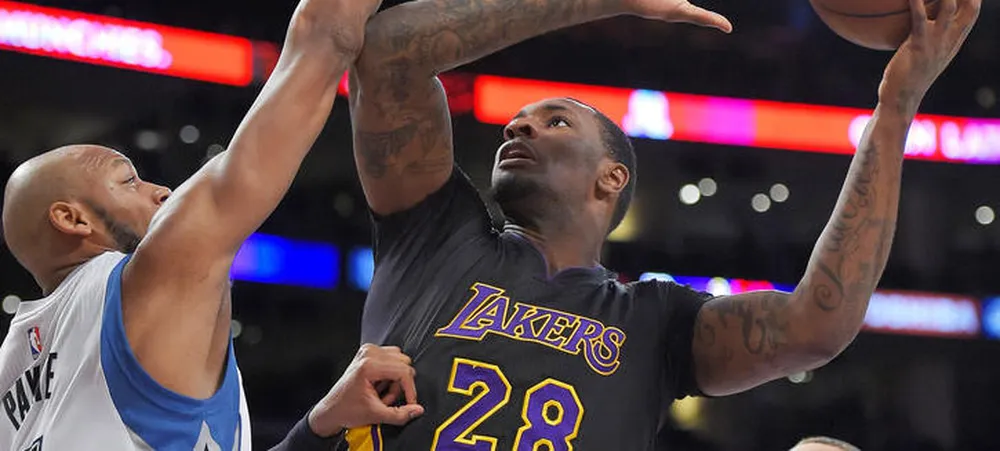 Molecada dita o ritmo na vitória contra Wolves