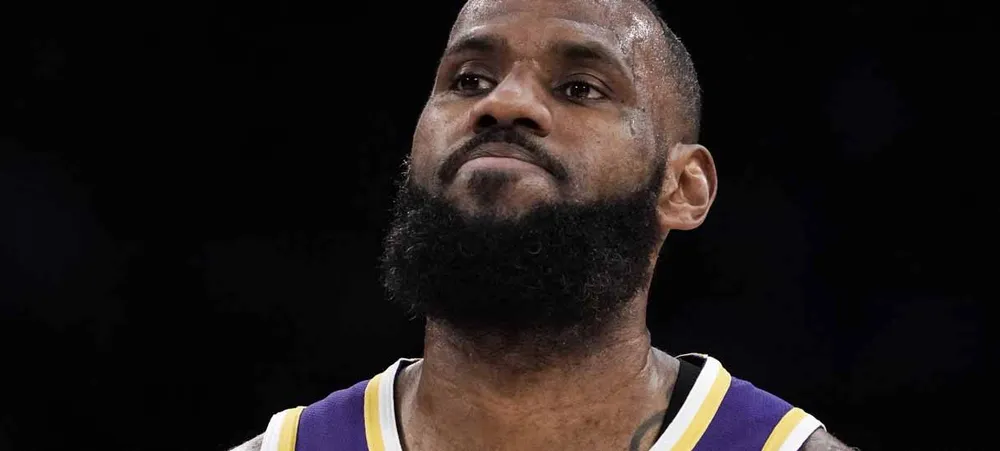 NBA: LeBron James vai ser poupado pelo Lakers?