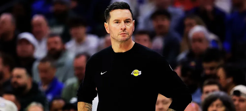 JJ Redick muda o tom após treino em meio à crise no Lakers