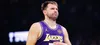 Luka Doncic detona a quadra do Lakers na Copa da NBA