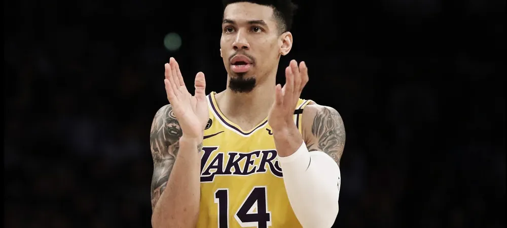 Danny Green se junta a manifestantes da Black Lives Matters em Los Angeles