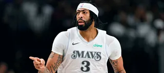 Anthony Davis é liberado para jogar contra o Lakers