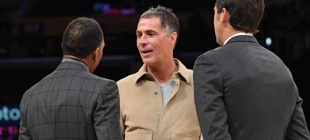 Chegou a hora de negociar! Busca por técnico do Lakers deve intensificar essa semana