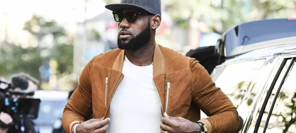 Porque o desejo de LeBron James comprar um time da NBA não é dos mais fáceis