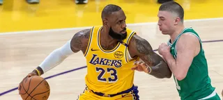 Lakers recebe Celtics em clássico histórico em Los Angeles