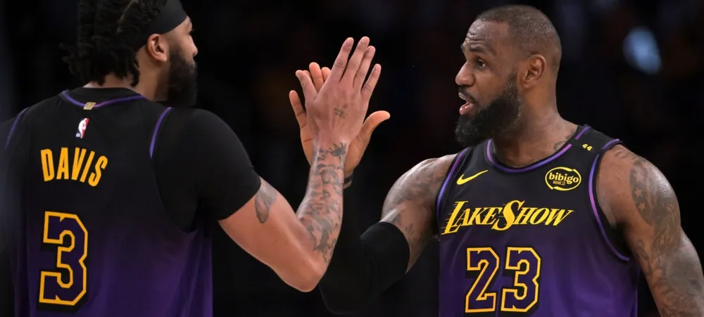 NBA: LeBron James reage a troca de Anthony Davis pelo Lakers