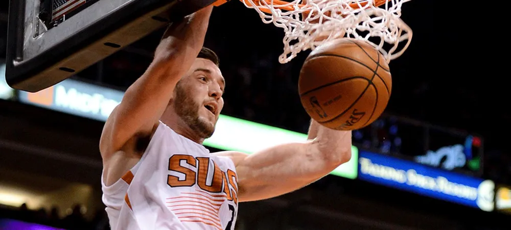 Milus Plumlee pode ser alvo do Lakers