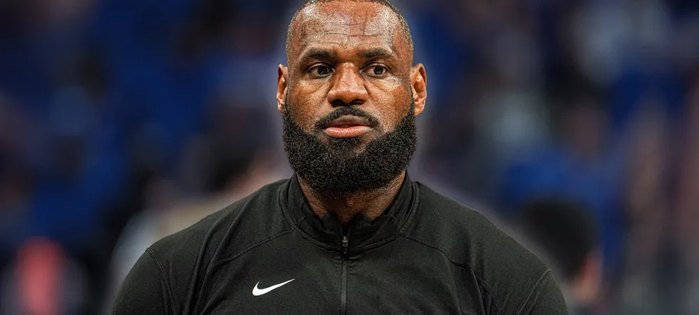 Vacilou! LeBron publica foto com logo do Clippers e gera revolta