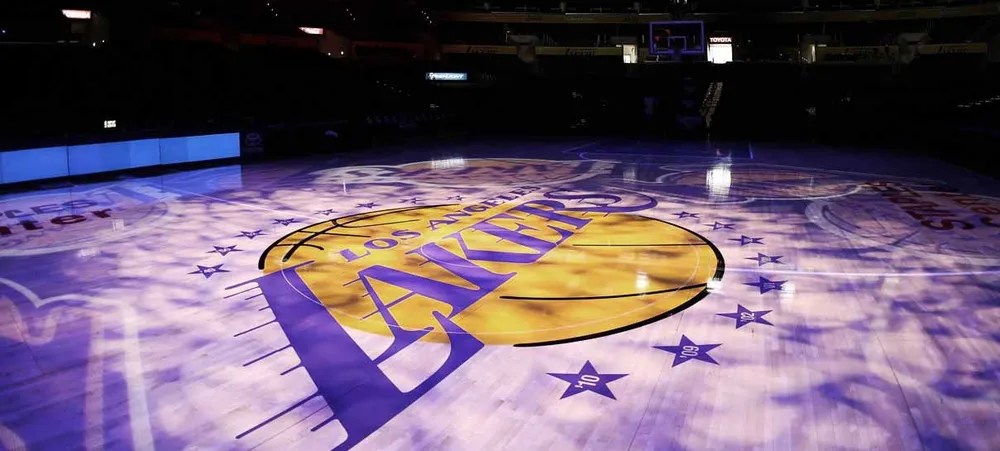 NBA: Vaza suposta nova camisa do Lakers para a temporada 2021-22