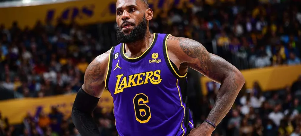 NBA: LeBron James merece estar no top10 da história do Lakers?
