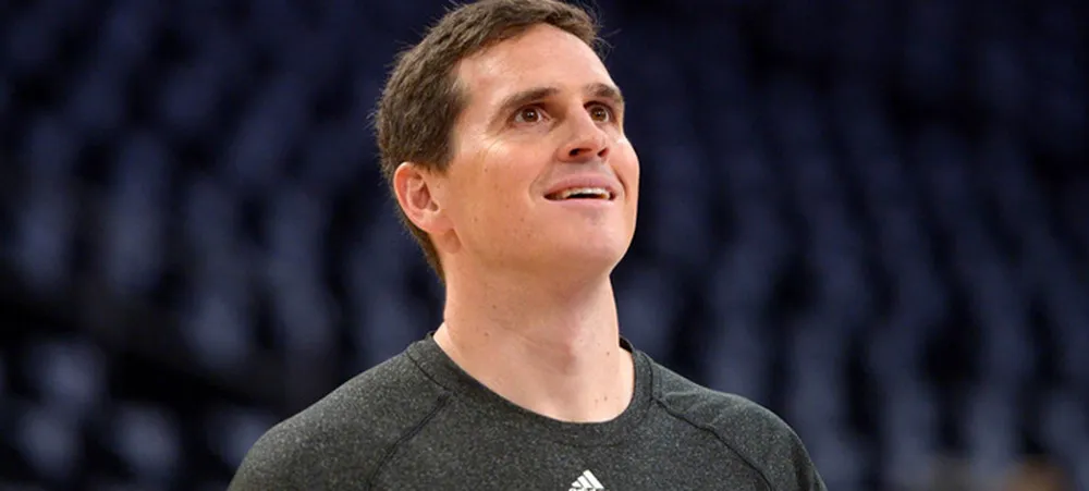 Lakers anuncia oficialmente seus assistentes técnicos