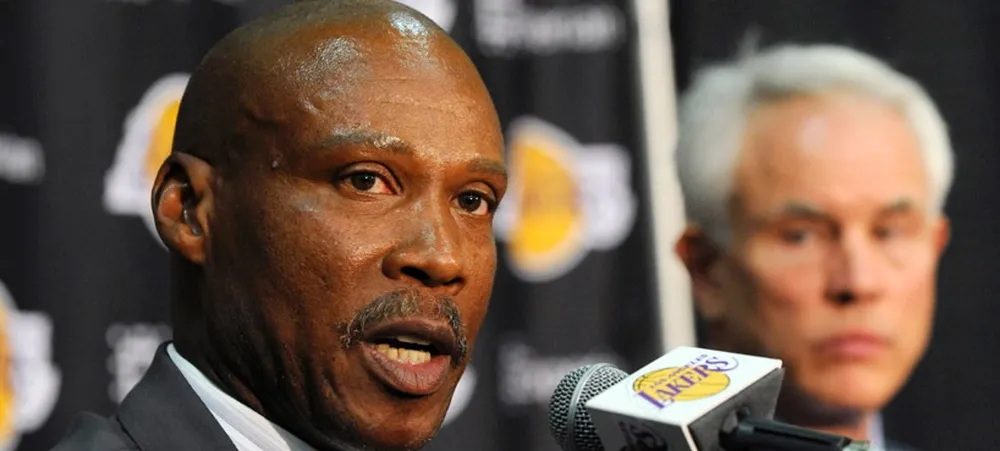 5 pontos que a diretoria deve impor a Byron Scott