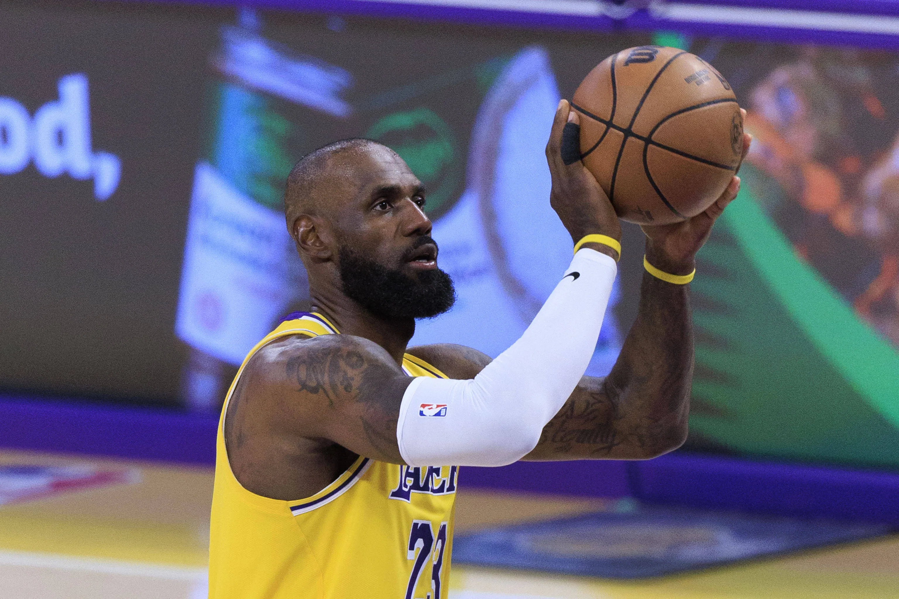 LeBron James em partida pelo Lakers. Foto: Imago