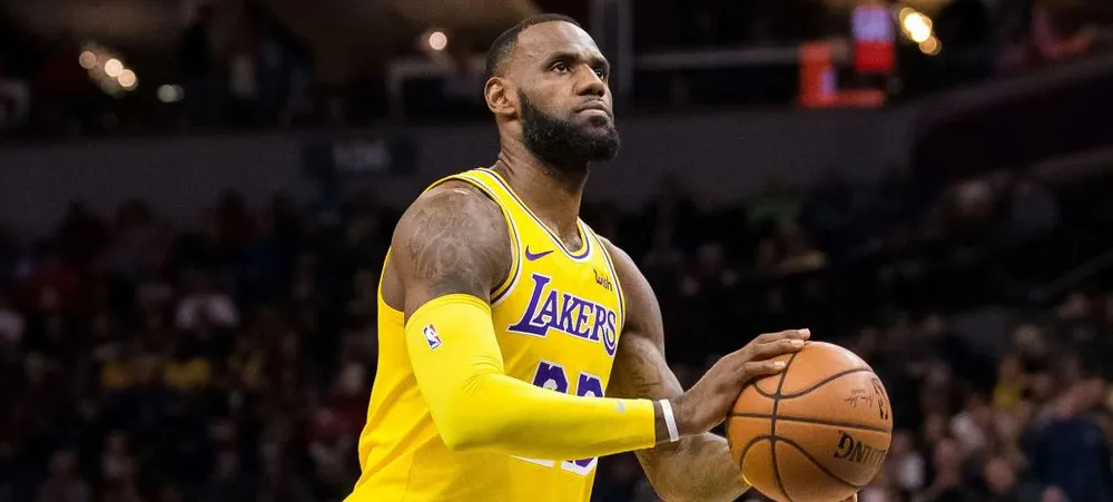 NBA: Analista ataca LeBron James mais uma vez