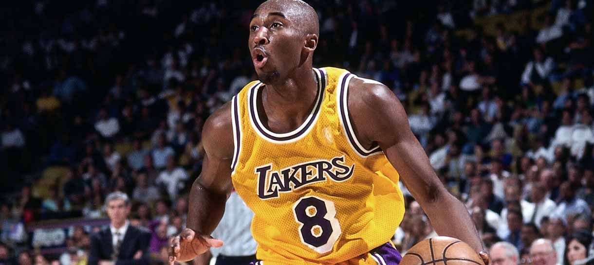 Há 26 anos, o Lakers adquiria Kobe Bryant
