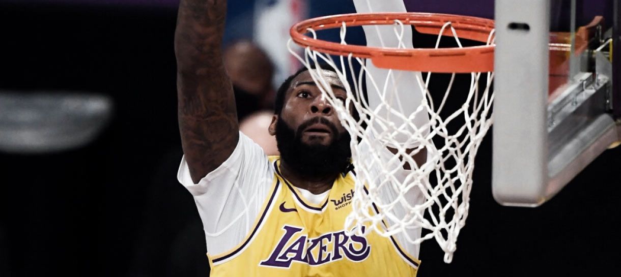 Andre Drummond tem resposta evasiva quando perguntado se retorna ao Lakers